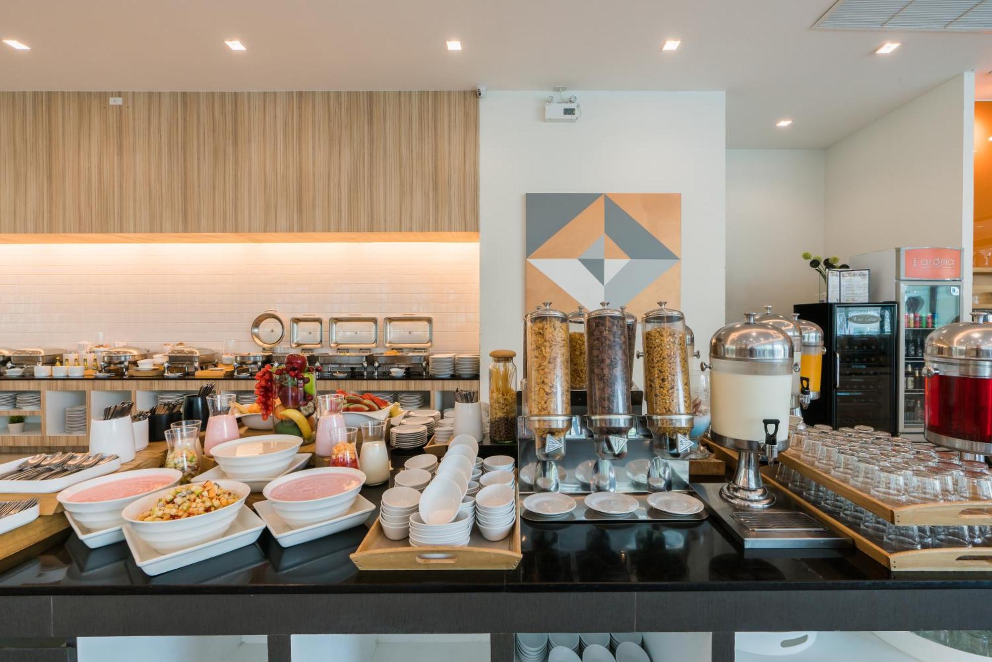 Hotel J Residence Pattaya Εξωτερικό φωτογραφία